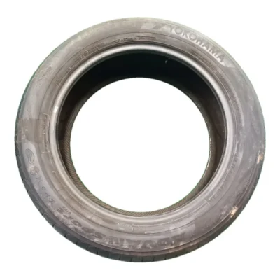 Yokohama Advan Sport ZPS V105 245/50 R19 usato