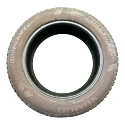 Kumho WINTERCRAFT WP51 205/55 R16 91H usato