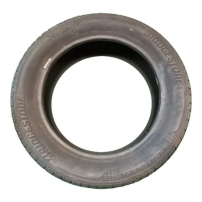 Bridgestone TURANZA T005 215/55 R17 94V usato
