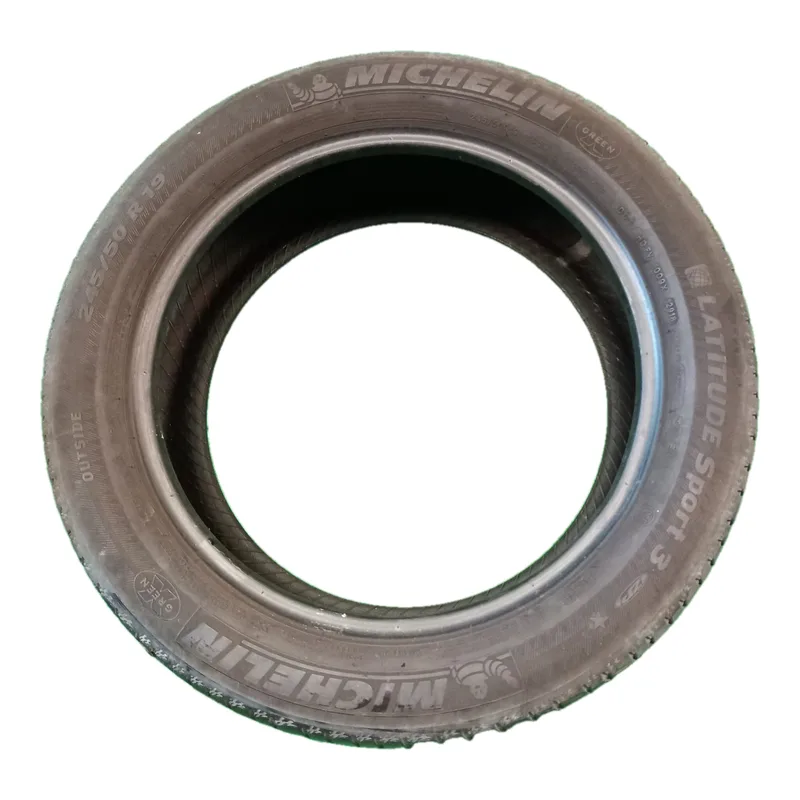 Michelin Latitude Sport 3 245/50 R19 usato