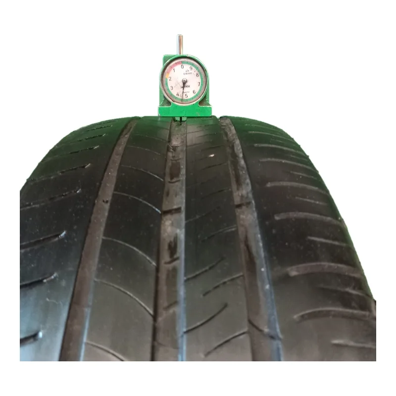 Michelin Energy Saver + 205/60 R16 96H usato