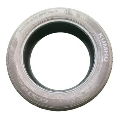 Kumho Ecsta HS51 215/55 R18 95H usato