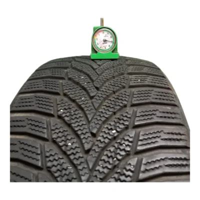 Nexen WINGUARD Sport 2 WU7 225/45 R18 95V usato