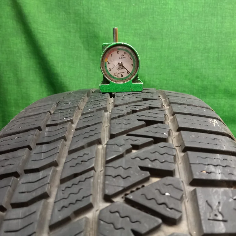 Kumho WINTERCRAFT WS71 SUV 215/55 R18 99V usato