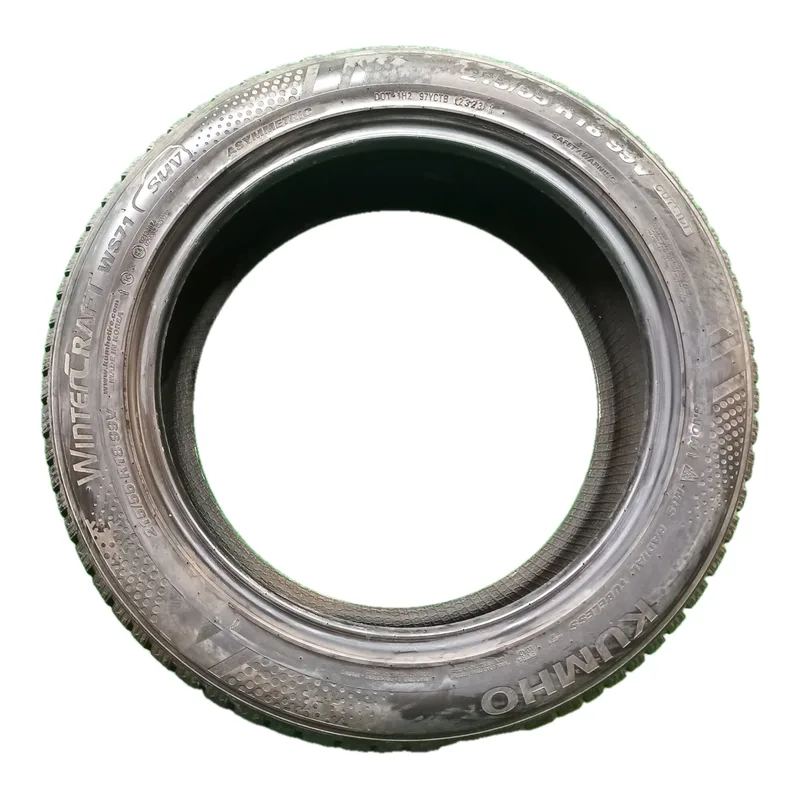 Kumho WINTERCRAFT WS71 SUV 215/55 R18 99V usato