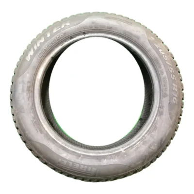 Pirelli Winter Cinturato 205/55 R16 91H usato