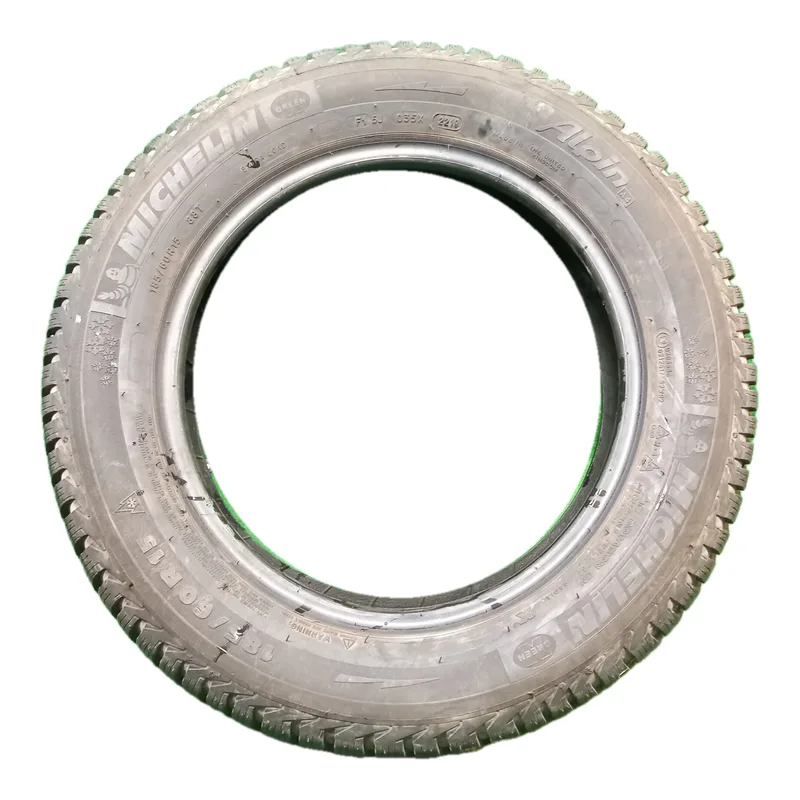Michelin Alpin A4 185/60 R15 88T usato