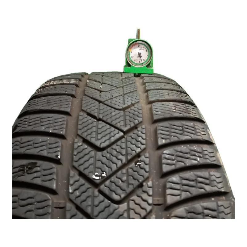Pirelli Sottozero 3 225/40 R18 92V usato