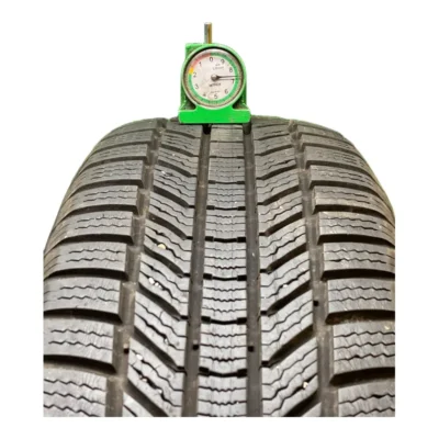 Continental WinterContact TS 870 P 205/60 R16 usato