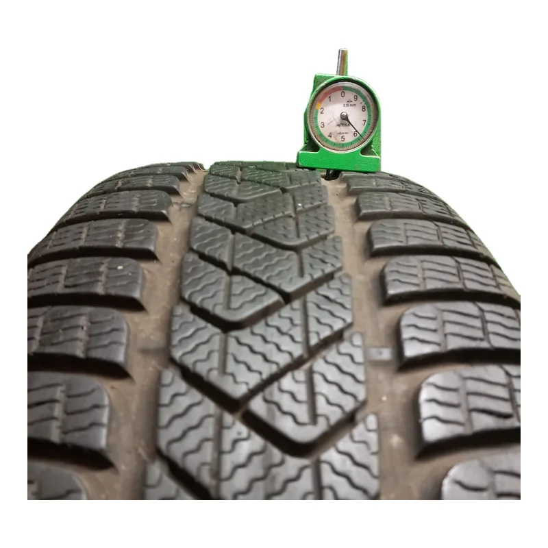 Pirelli Winter Sottozero 3 225/55 R18 98H usato