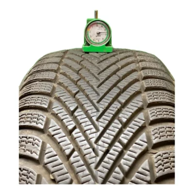 Pirelli Powergy WINTER 225/55 R18 102V usato