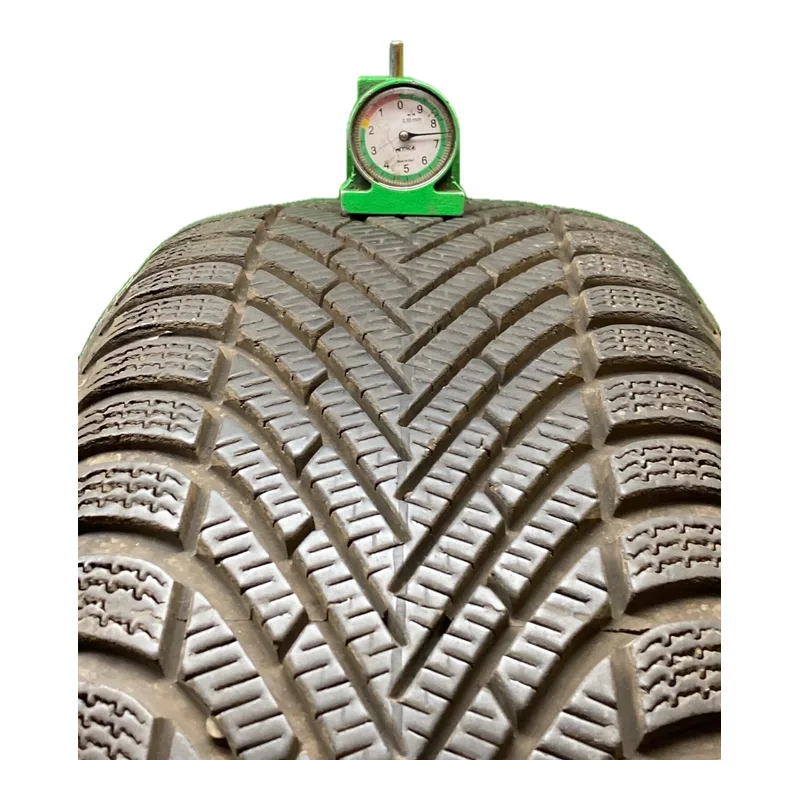 Pirelli Powergy WINTER 225/55 R18 102V usato