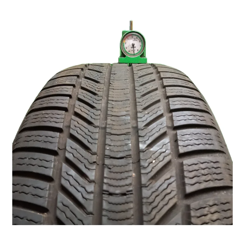 Continental WinterContact TS 870 P 235/50 R19 usato