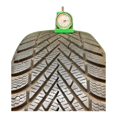 Pirelli Cinturato TM 205/55 R16 91H invernale usato