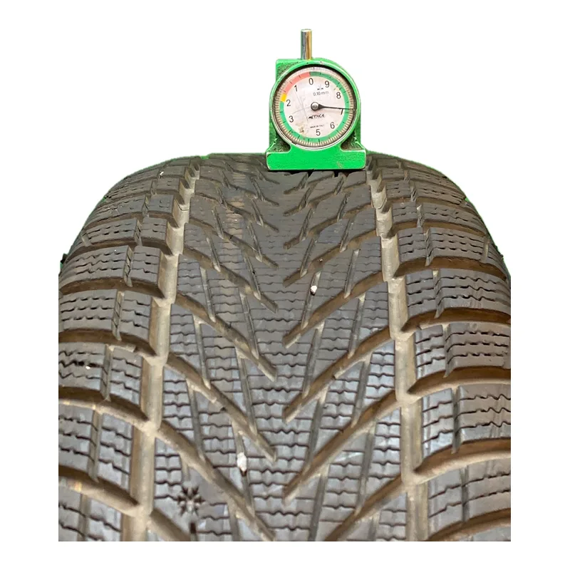 Goodyear UltraGrip Performance 3 205/55 R16 usato