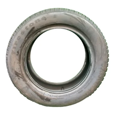 Firestone Winterhawk 4 205/60 R16 92H usato