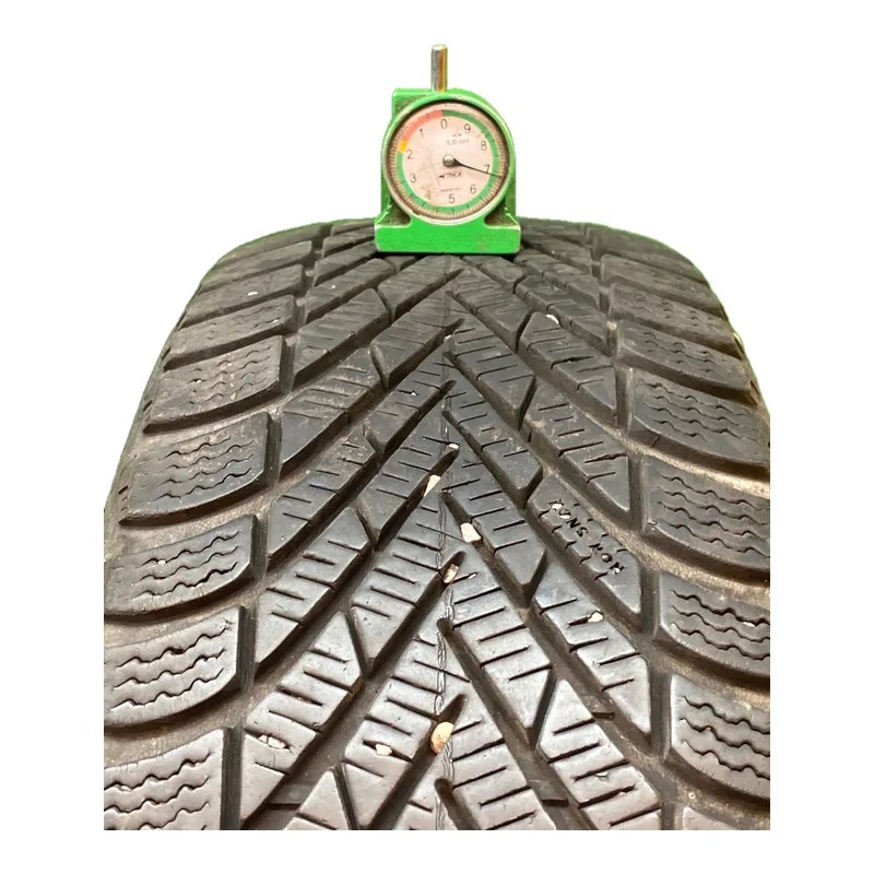 Pirelli Winter Cinturato 195/55 R16 usato 7mm