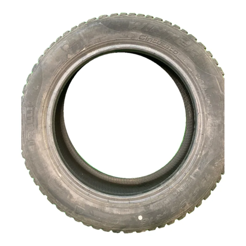 Pirelli Winter Cinturato 195/55 R16 usato 7mm