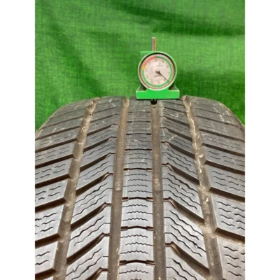 Continental WinterContact TS870 P 225/55 R18 usato