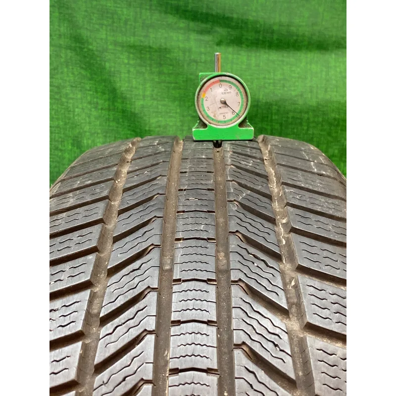Continental WinterContact TS870 P 225/55 R18 usato