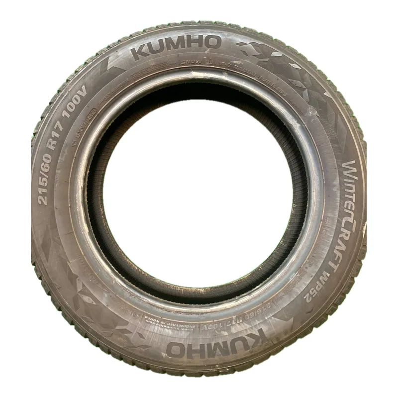 Kumho WINTERCRAFT WP52 215/60 R17 usato