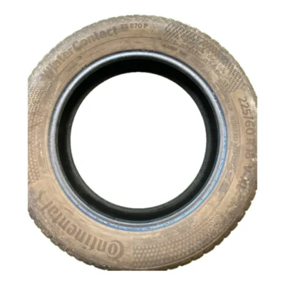 Continental WinterContact TS 870 P 225/60 R18 usato