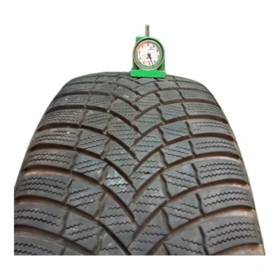 Bridgestone Blizzak LM001 evo 225/45 R17 91H usato