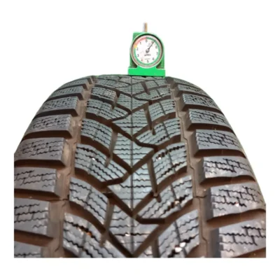 Dunlop Winter Sport 5 215/60 R16 95H usato