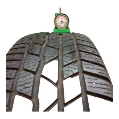 Continental ContiWinterContact TS830 P 215/55 R18 99V