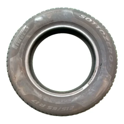 Pirelli Winter Sottozero 3 MO 215/65 R17 99H usato