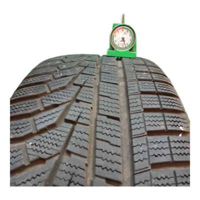 Hankook Winter i*cept evo2 215/55 R17 98V usato