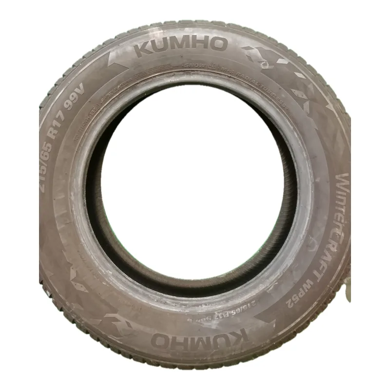 Kumho WINTERCRAFT WP52 215/65 R17 99V usato