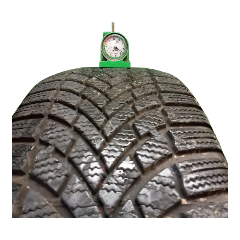 Bridgestone Blizzak LM005 225/60 R18 usato