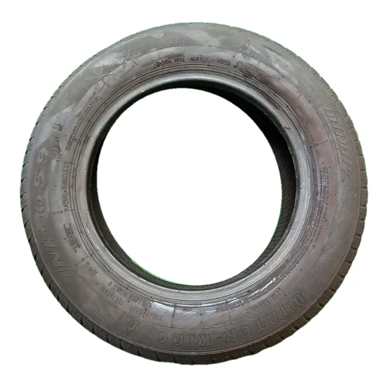 Infinity WINTER-KING 215/65 R16C usato 7.5mm