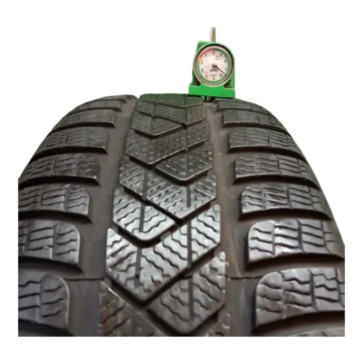 Pirelli Winter Sottozero 3 225/55 R18 98H usato
