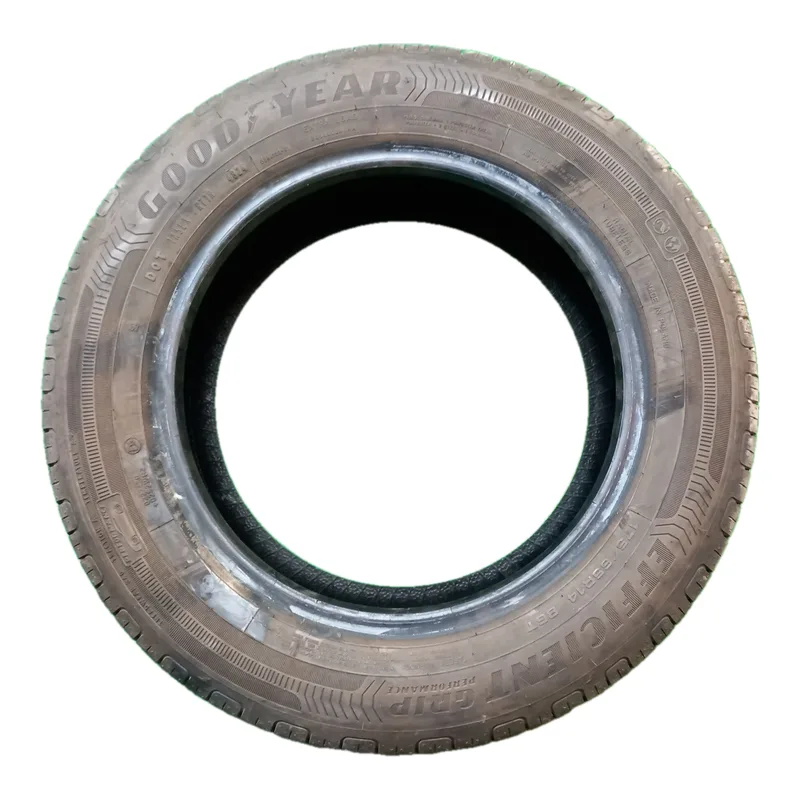 Goodyear Efficient Grip Performance 175/65 R14 usato