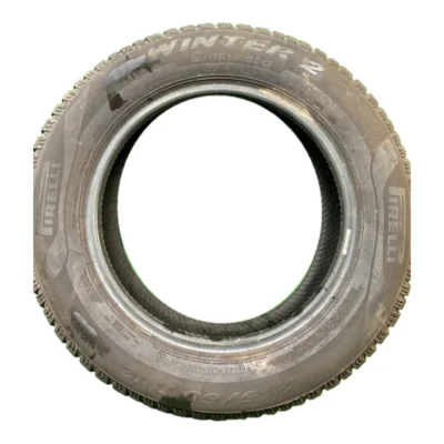 Pirelli Winter 2 Cinturato 215/60 R16 usato
