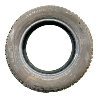 Pirelli Winter 2 Cinturato 215/60 R16 99H usato