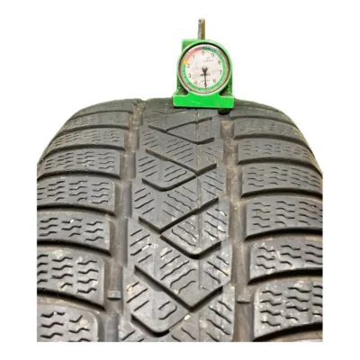 Pirelli Sottozero 3 Winter 205/60 R16 usato