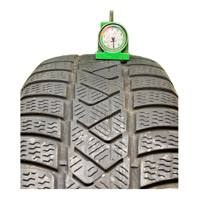 Pirelli Sottozero 3 Winter 205/60 R16 usato