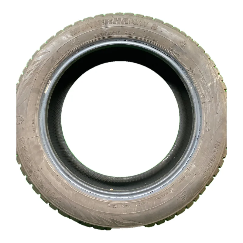 Firestone Winterhawk 3 215/55 R17 98V usato