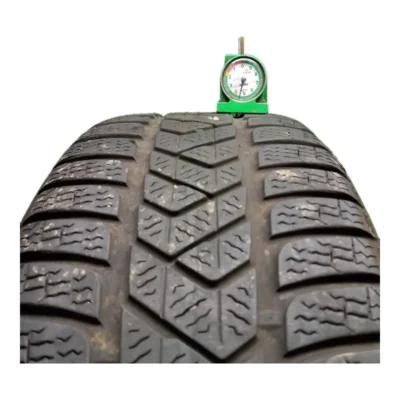 Pirelli Winter Sottozero 3 215/55 R17 98V usato