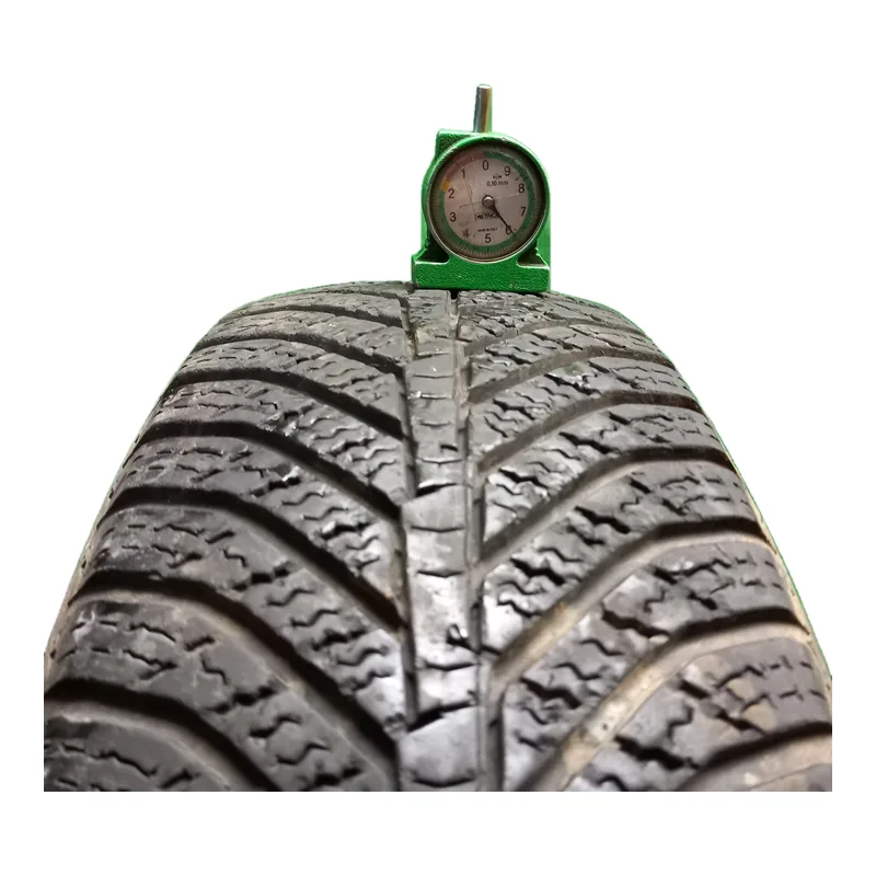 Kumho SOLUS HA31 175/70 R13 82T invernale usato