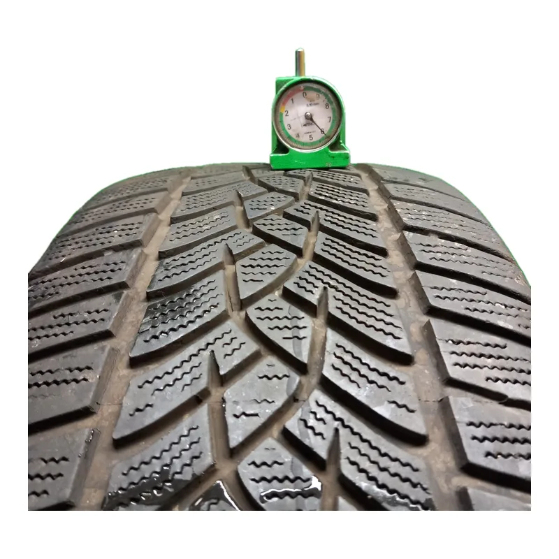 Goodyear UltraGrip Performance + 235/50 R18 usato