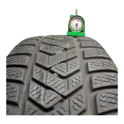Pirelli Winter Sottozero 3 215/55 R18 95H usato