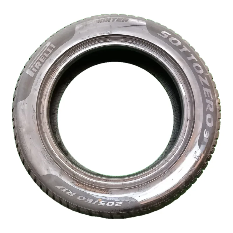 Pirelli Winter Sottozero 3 205/60 R17 93H usato
