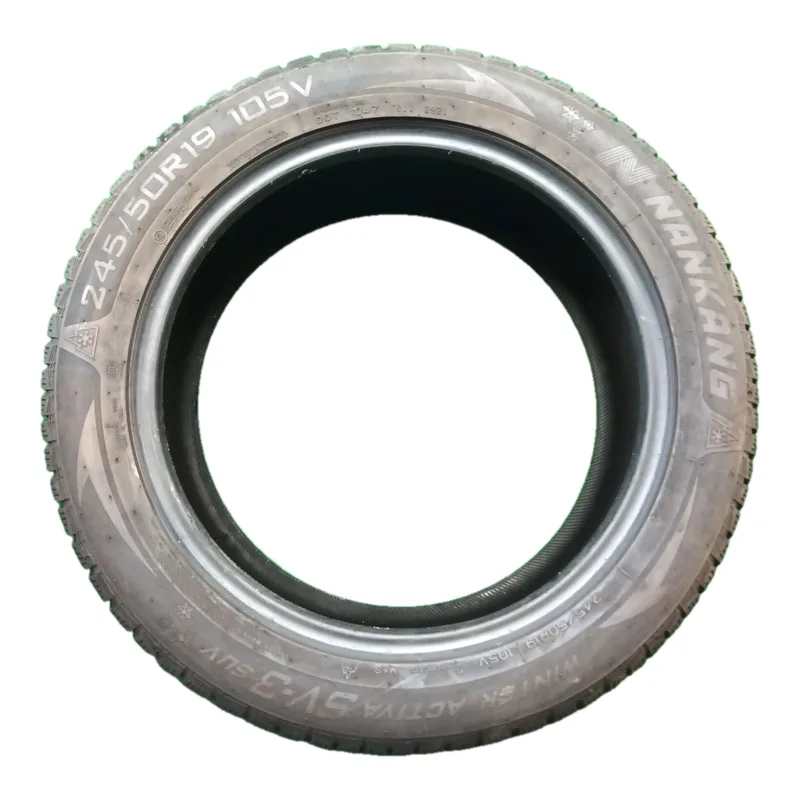 Nankang Winter Activa SV-3 SUV 245/50 R19 usato
