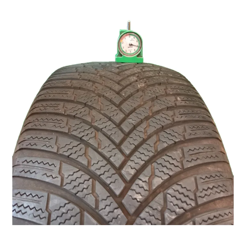 Firestone Winterhawk 4 225/50 R17 98H usato
