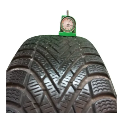 Pirelli Winter Cinturato 195/55 R16 91H usato