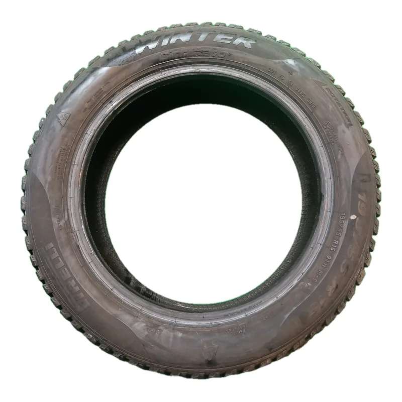 Pirelli Winter Cinturato 195/55 R16 91H usato